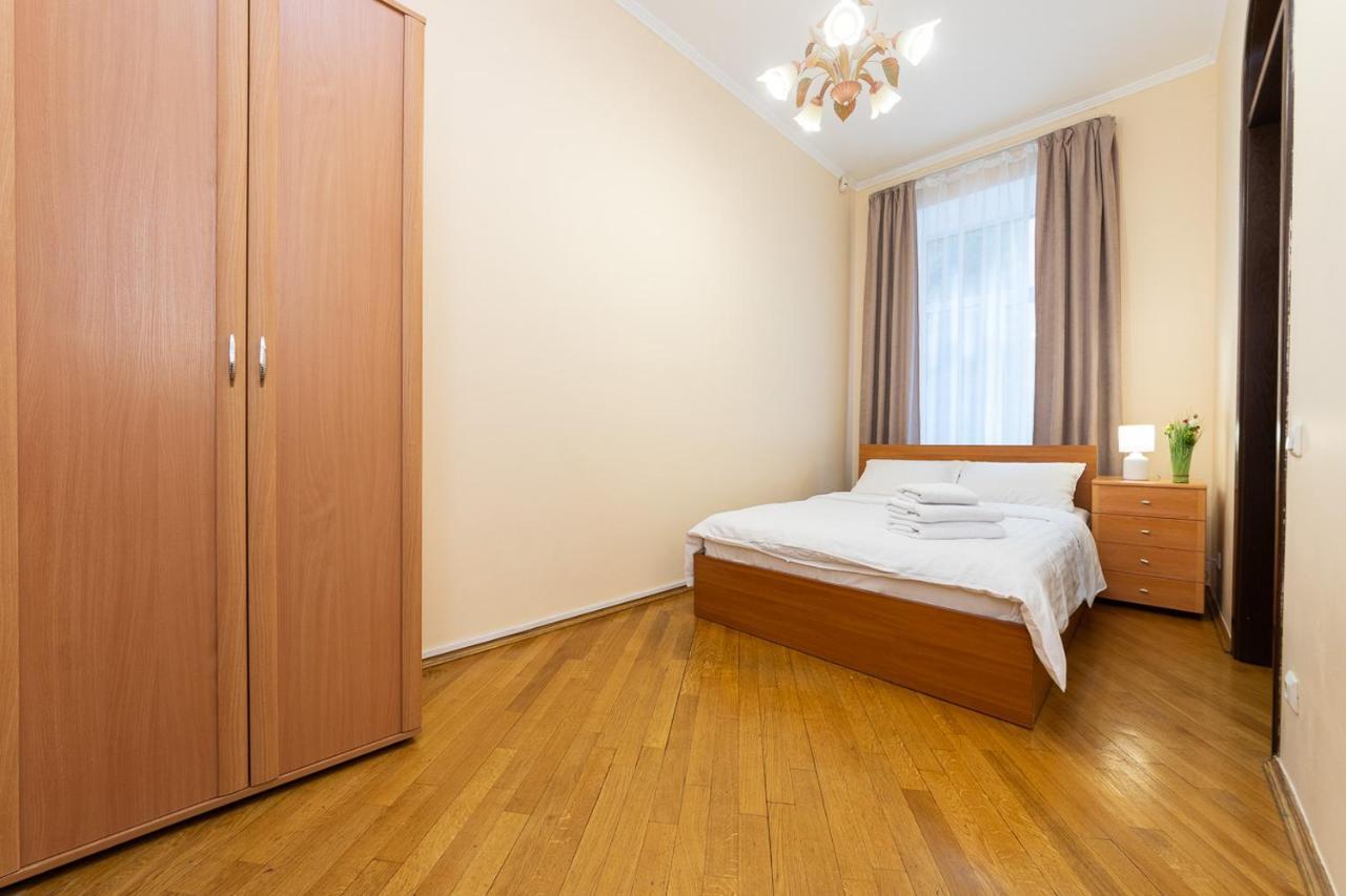 Apartament On Independence Square เคียฟ ภายนอก รูปภาพ